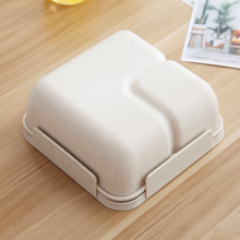 Separate lunch boxes