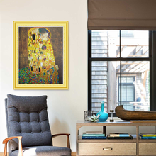 The Kiss by Gustav Klimt | Special Shape | Diamond Painting