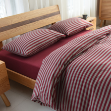 Geranium Knitted Bedding